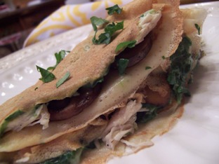 chicken-crepes-with-spinach-and-mushrooms