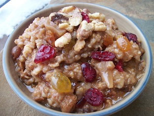 steel cuts oats in a bowl