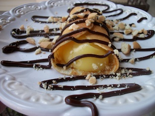 Boston cream pie crepes